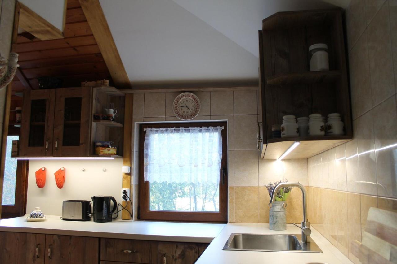 Patakvölgye Vendégház Izvoare  Extérieur photo