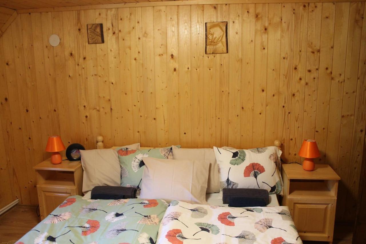 Patakvölgye Vendégház Izvoare  Extérieur photo