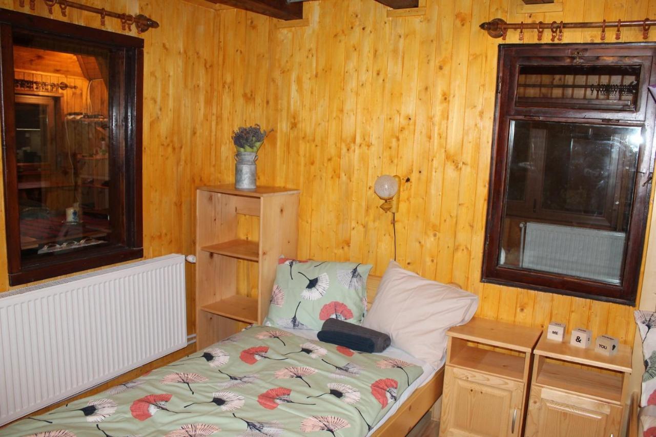 Patakvölgye Vendégház Izvoare  Extérieur photo
