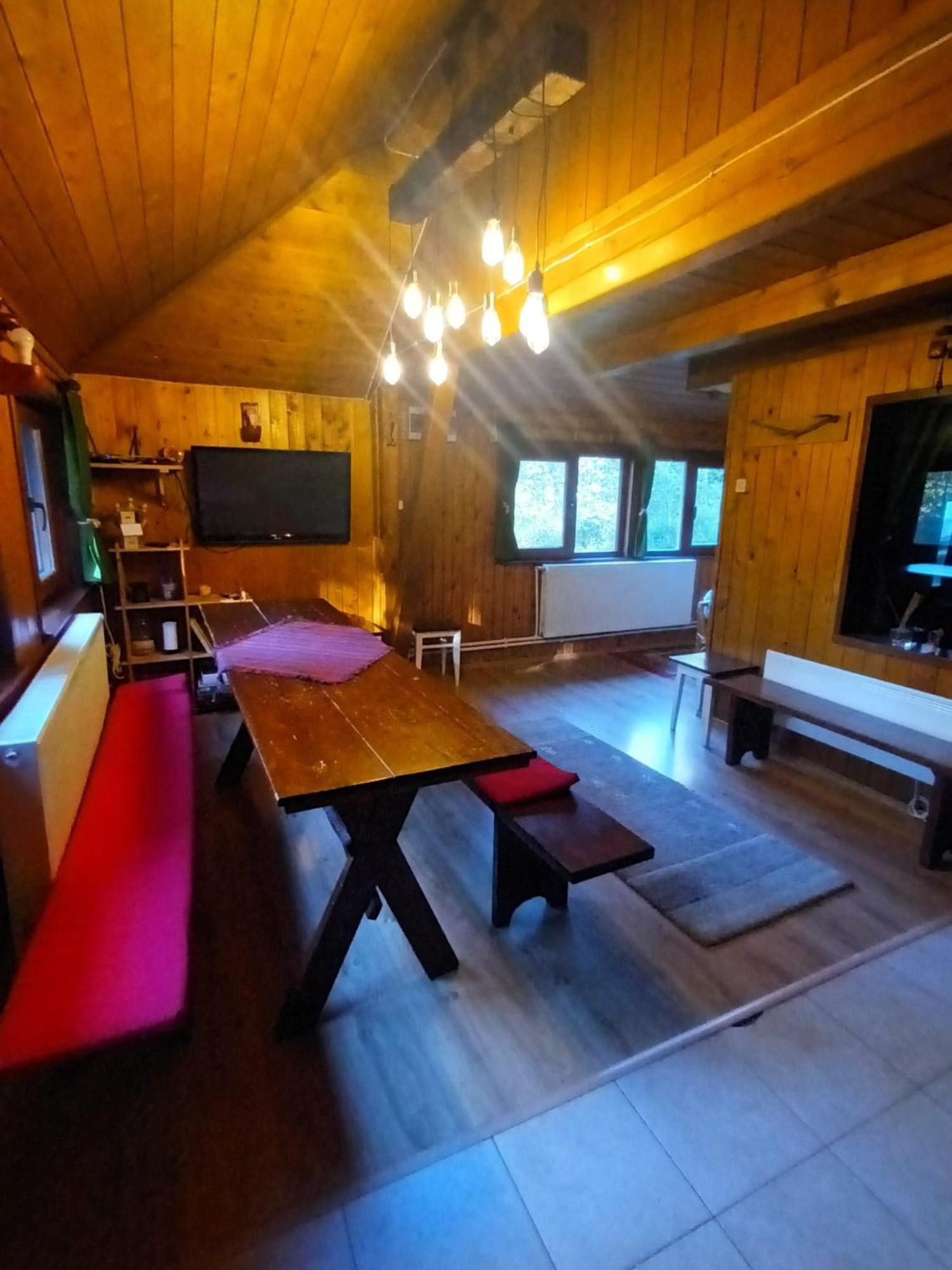Patakvölgye Vendégház Izvoare  Extérieur photo