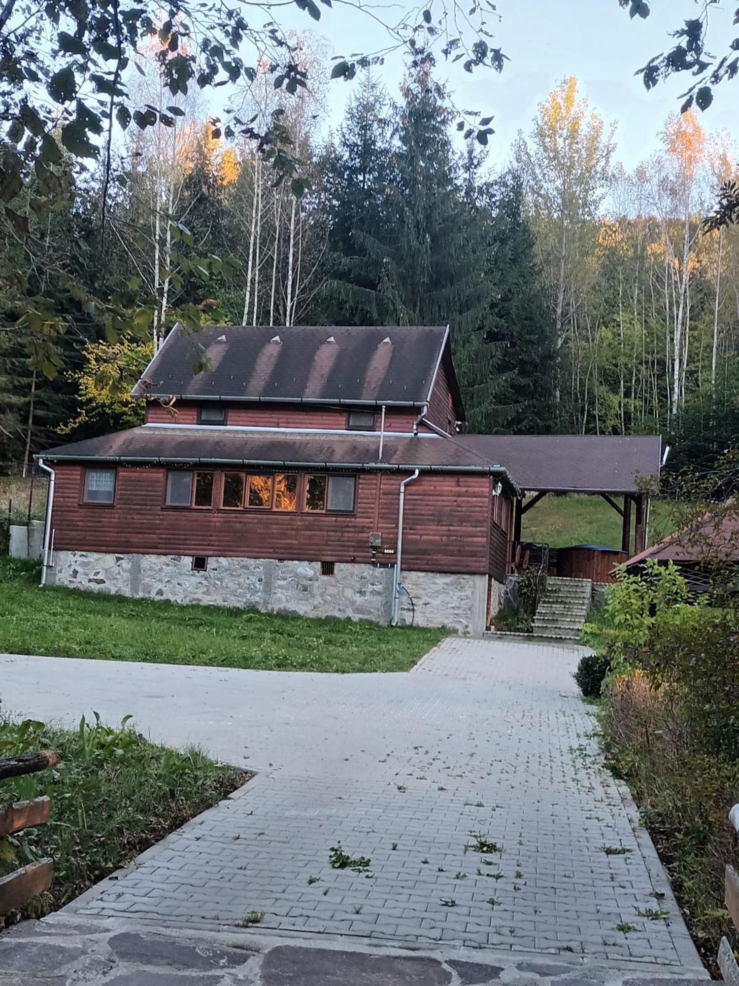 Patakvölgye Vendégház Izvoare  Extérieur photo